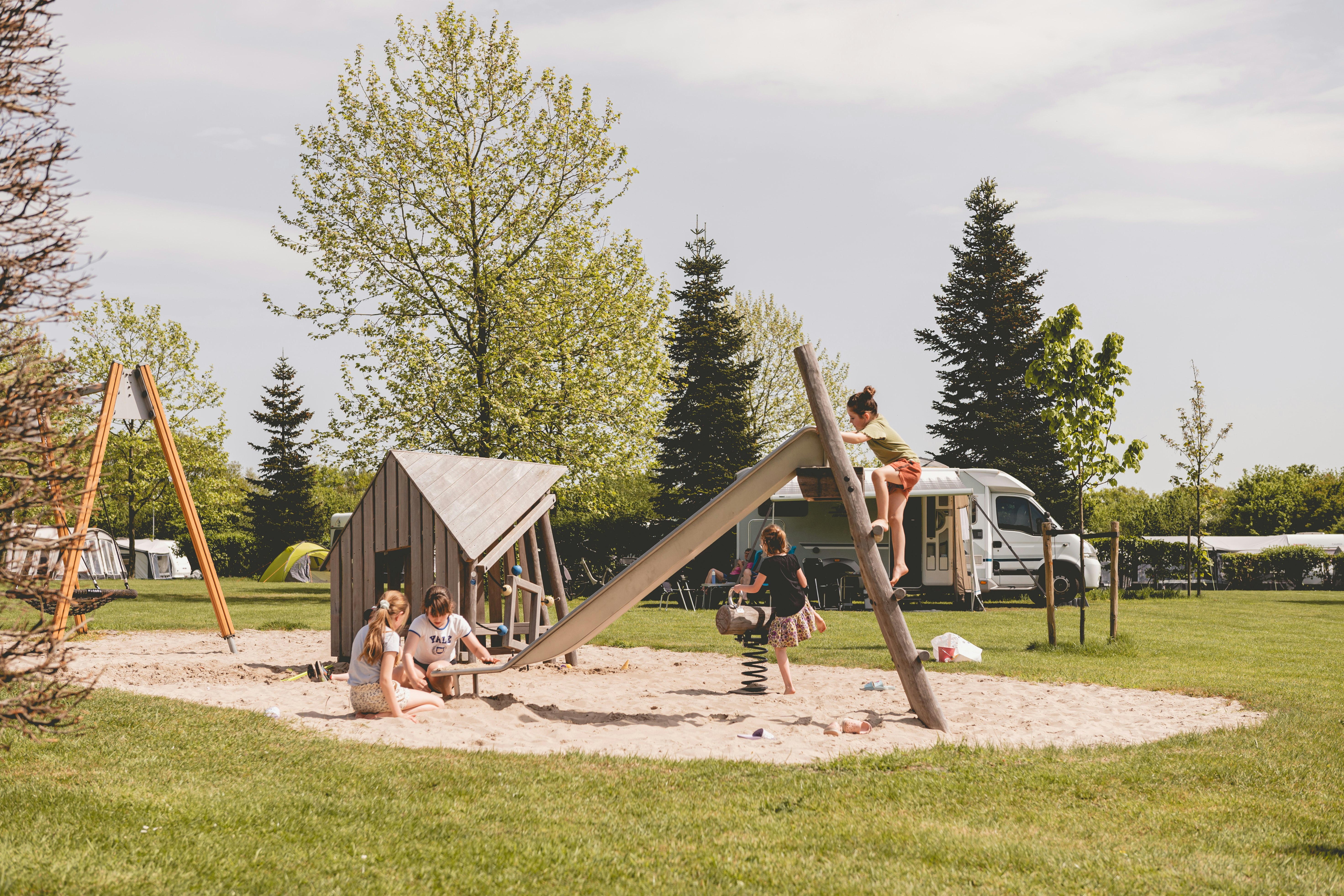 Camping De Bovenberg  - Kinderspielplatz auf dem Campingplatz