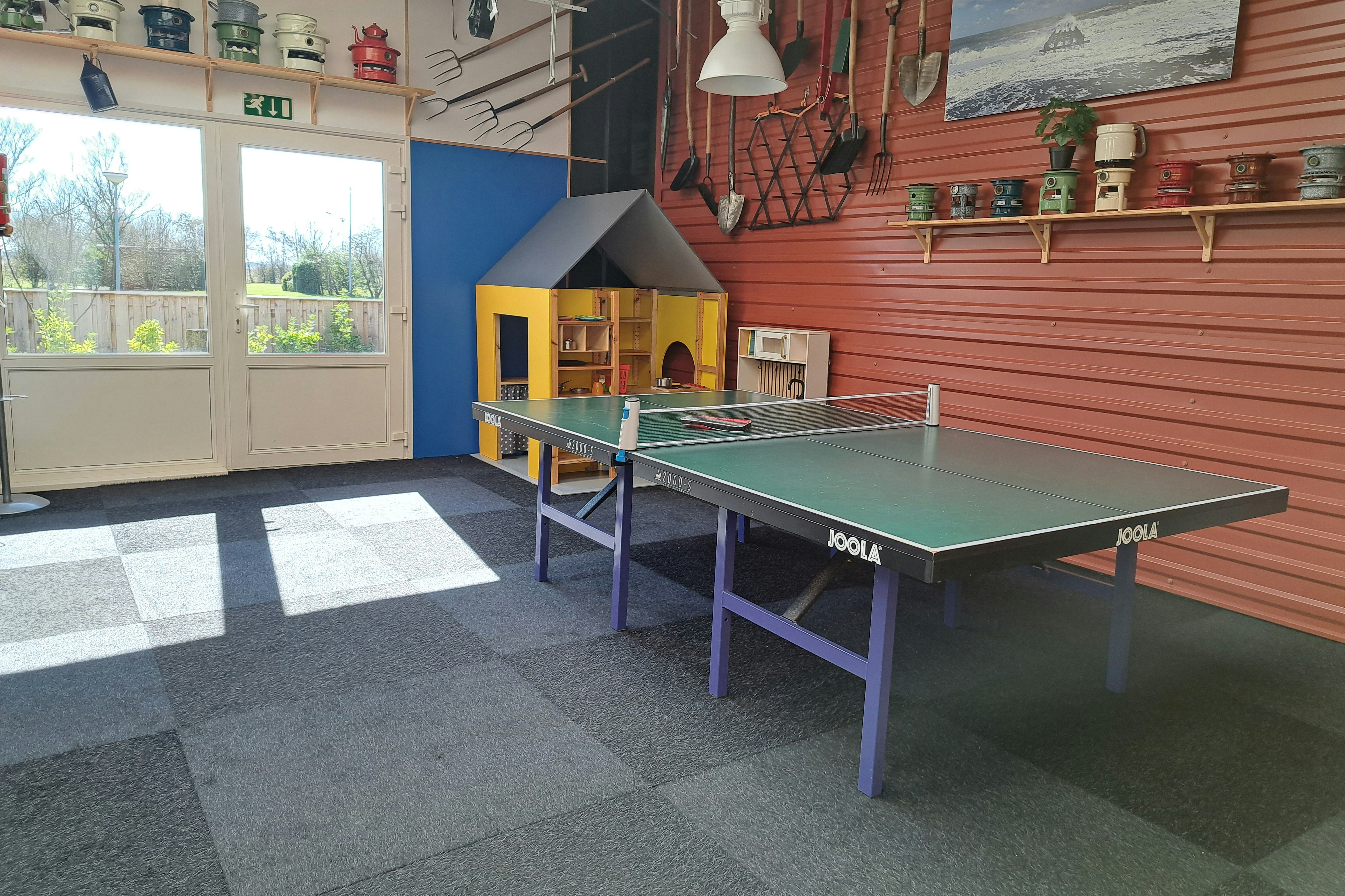 Camping De Brashoeve - Aufenthaltsraum mit diversen Spielmöglichkeiten