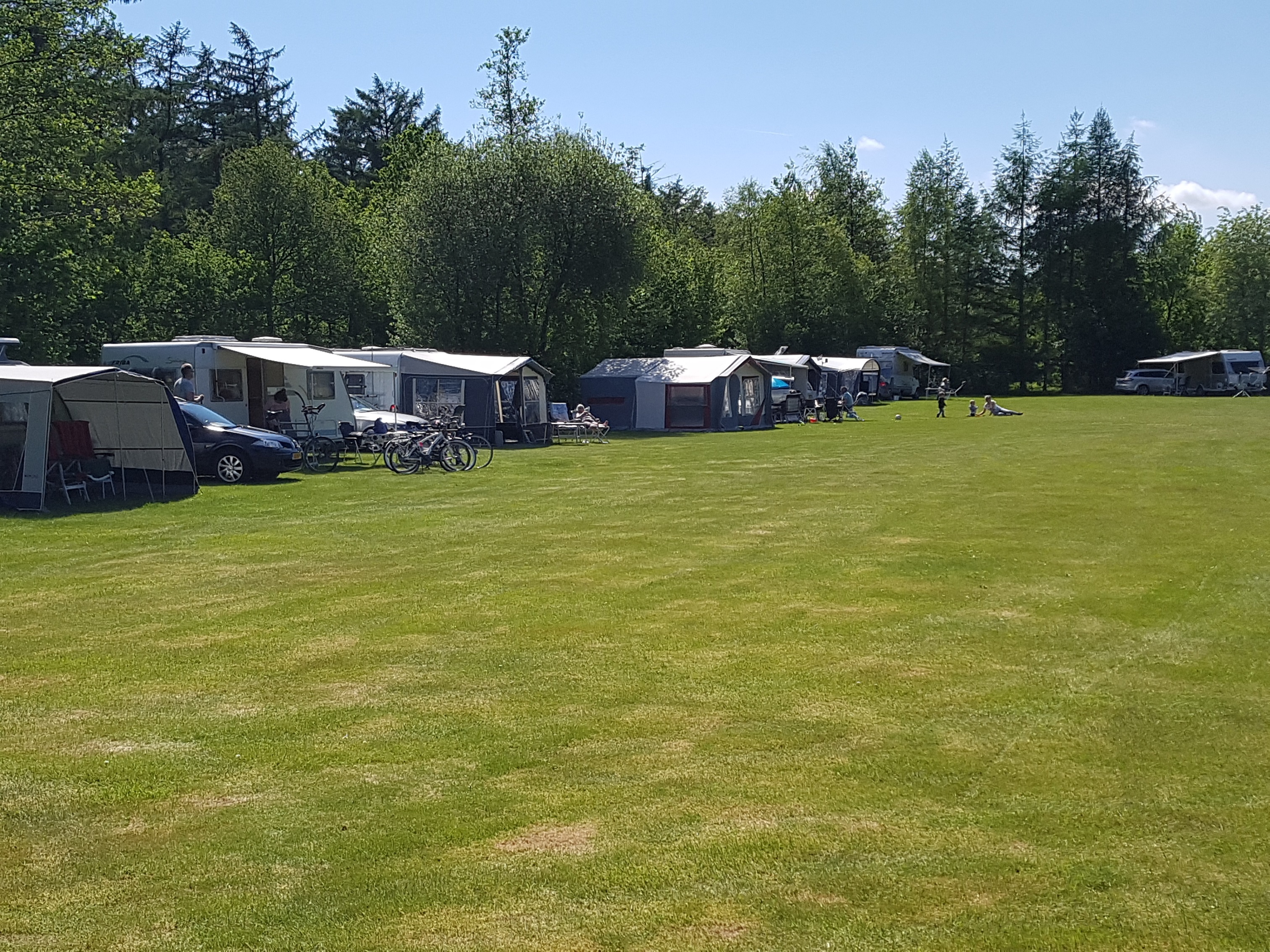 Camping De Bronzen Eik