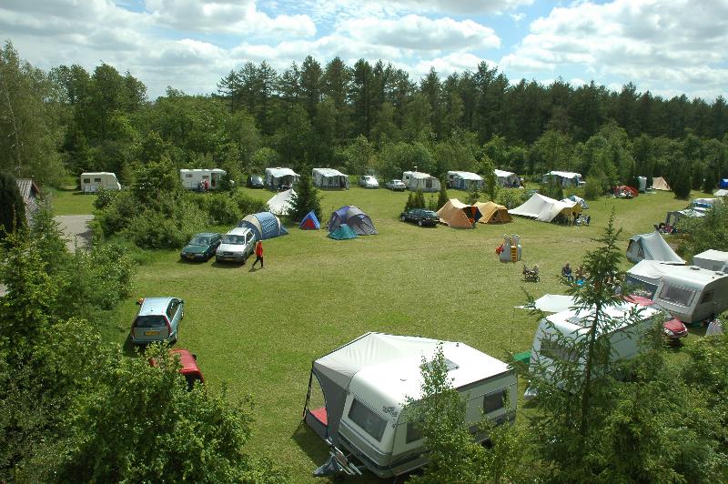 Camping De Bronzen Eik