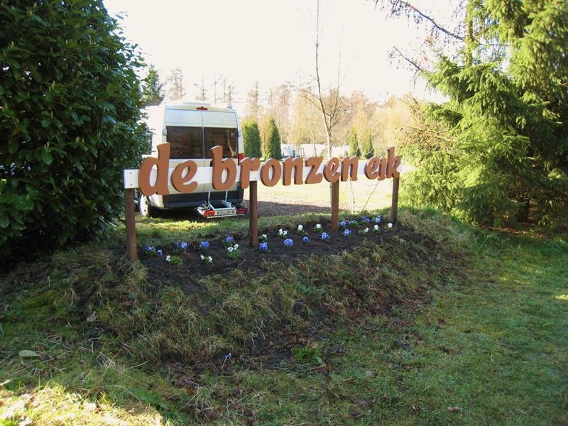 Camping De Bronzen Eik
