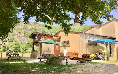 Chill-Lot Camping Insolite