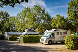 Camping de Châlons-en-Champagne - Standplätze auf dem Campingplatz