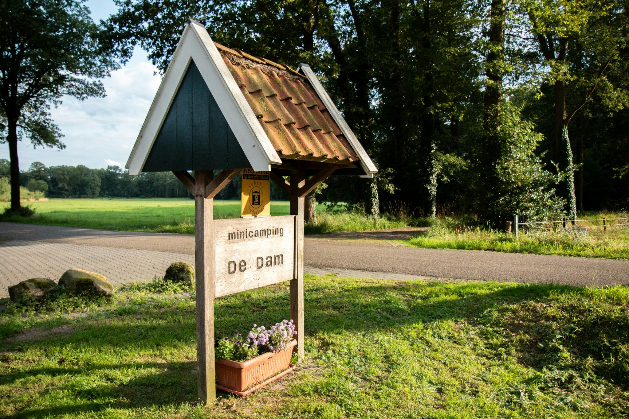 Camping De Dam - Eingang des Campingplatzes