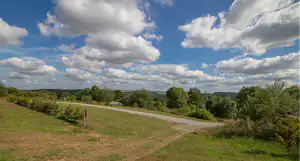 Camping de Durnal / Le Pommier Rustique - Stellplätze im Grünen