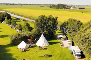 Camping De Finne - Luftaufnahme des Campingplatzes