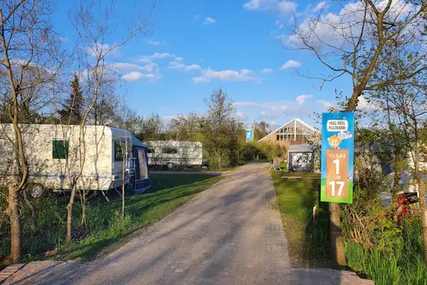 Camping De Flierefluiter