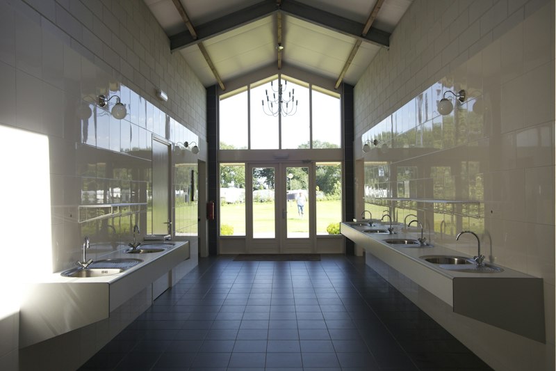 Camping De Grebbelinie (foto 1, bron: ANWB Camping)