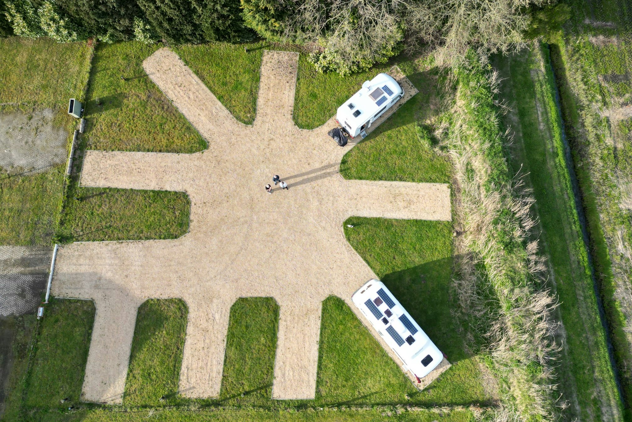 Camping de Heerlijkheid Vorenseinde  - Luftaufnahme der Standplätze auf dem Campingplatz