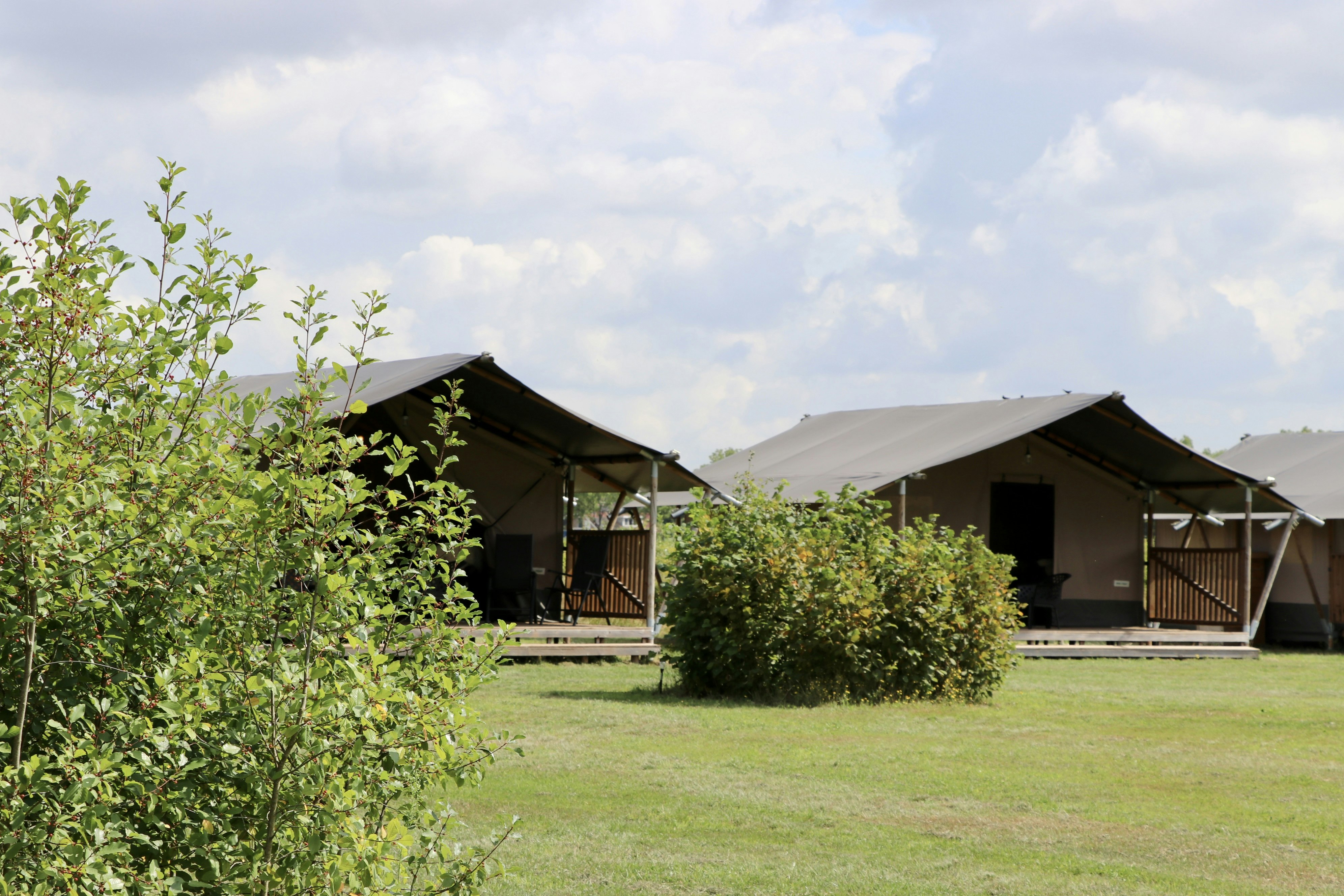Camping de Heerlijkheid Vorenseinde - Glamping-Zelte auf dem Campingplatz