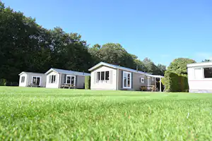 Camping De Helfterkamp - Mobilheime auf dem Campingplatz