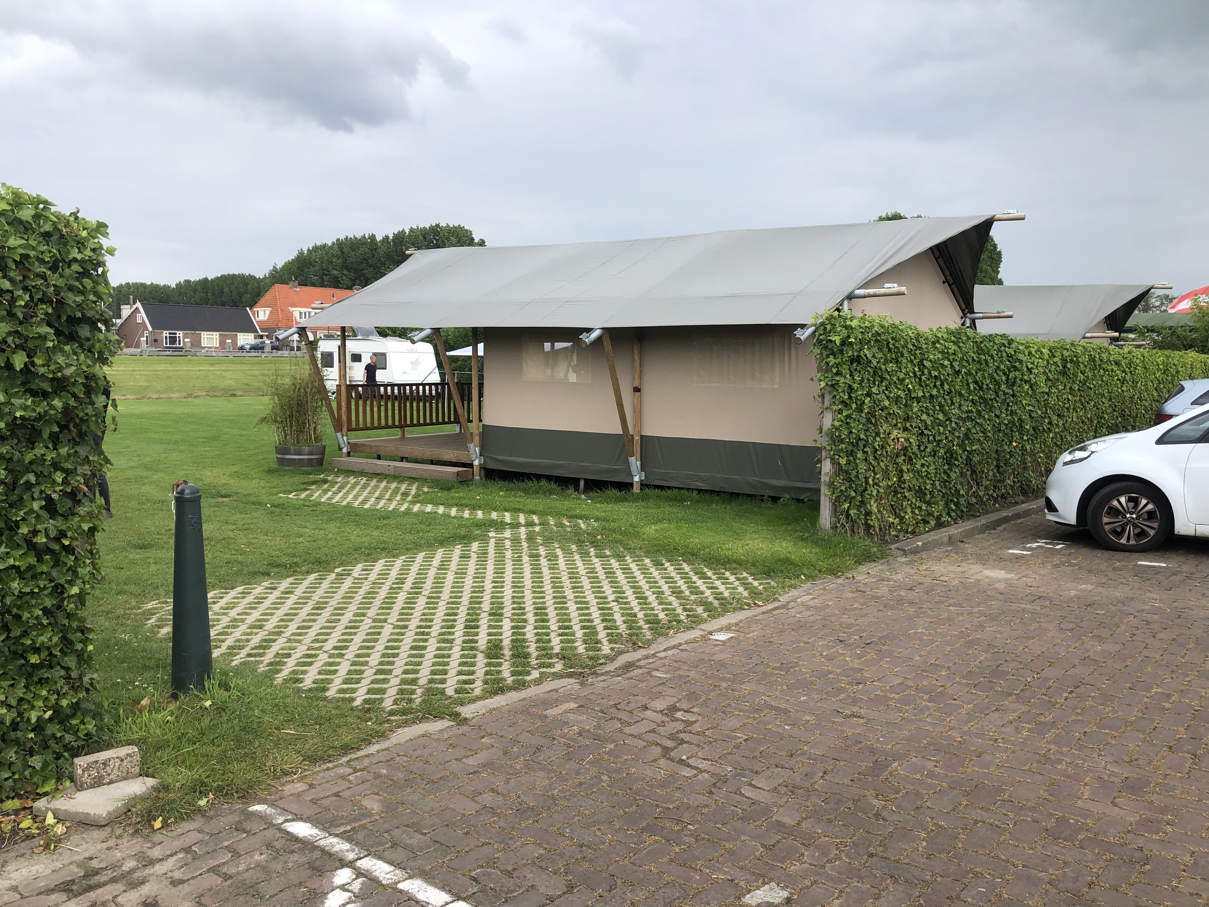 Camping de Hof van Eeden - Safarizelt mit Terrasse