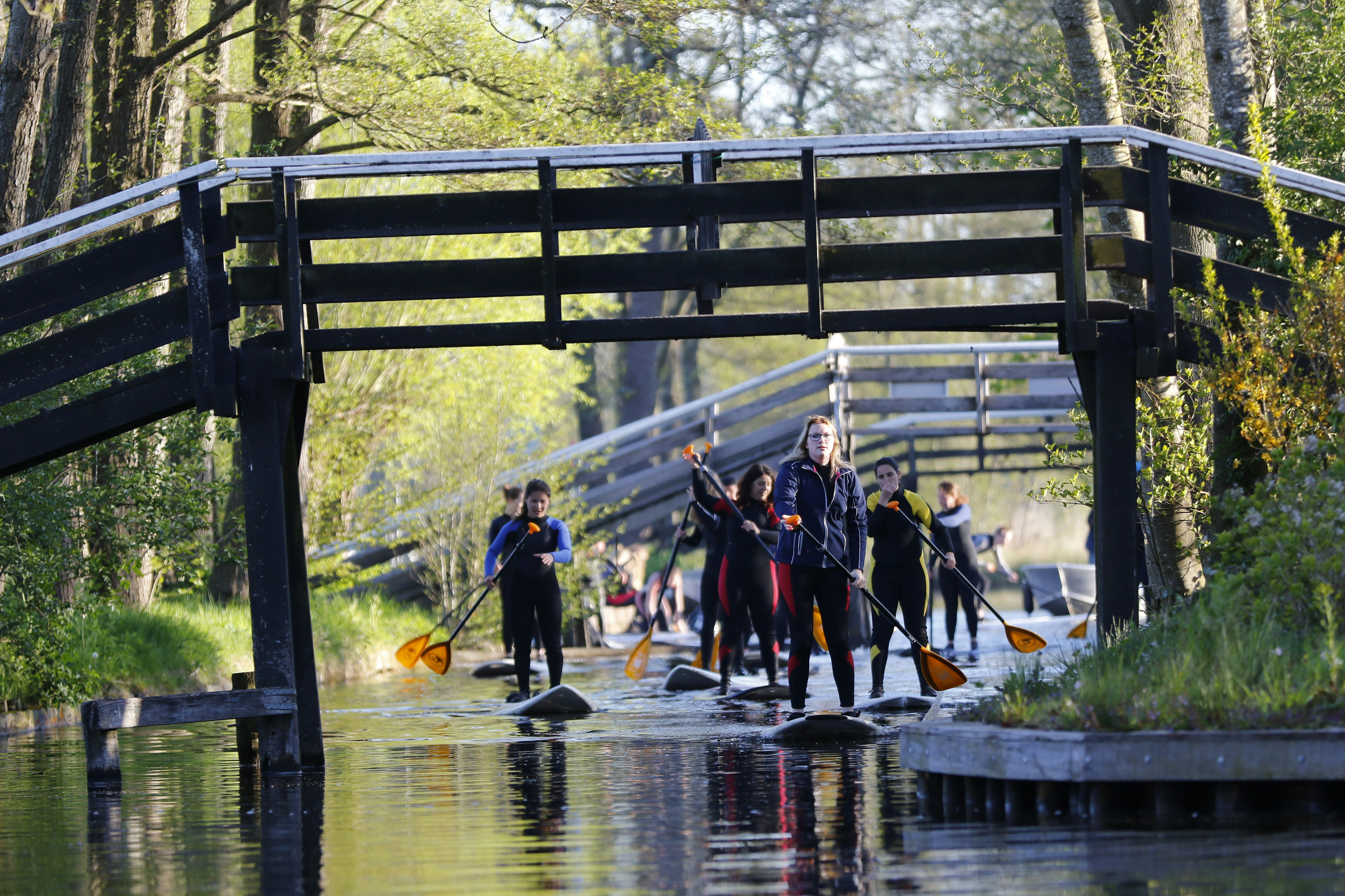 Camping de Hof - Stand-Up-Paddling als Freizeitaktivität