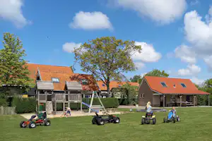 Camping De Hofwei - Kinderspielplatz auf dem Campingplatz