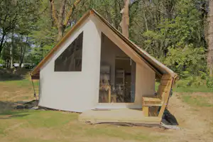 Camping de Kergo - Glamping Zelt auf dem Stellpaltz
