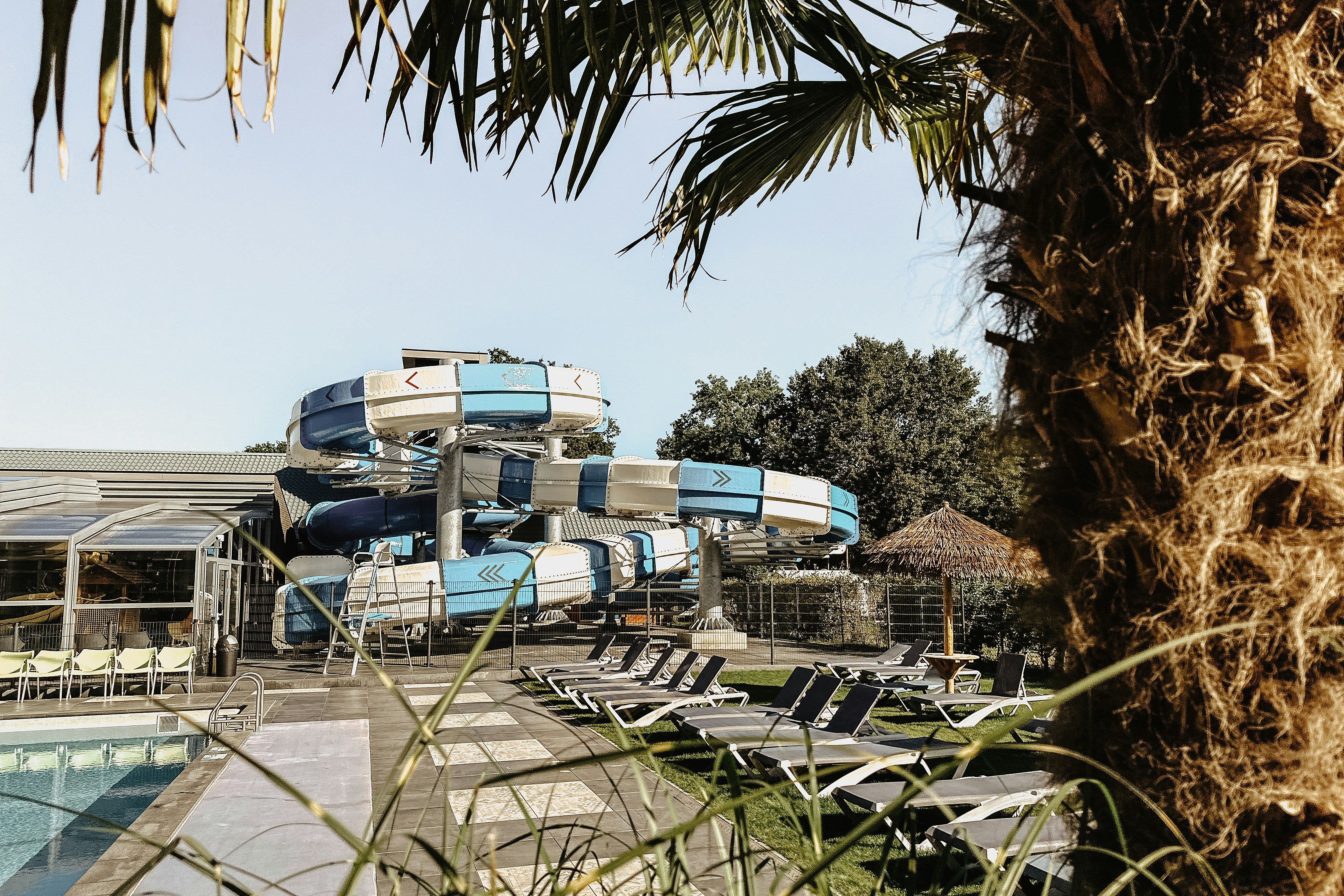 Camping De Kleine Wolf  - Rutschen im Wasserpark des Campingplatzes