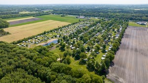 Camping De Klimberg - Campingplatz aus der Vogelperspektive