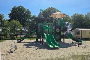 Camping De Krabbeplaat - Kinderspielplatz auf dem Campingplatz