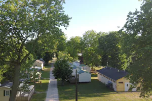 Camping de l'Arquebuse Camping de l' Arquebuse - Mobilheime auf dem Campingplatz