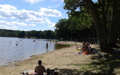 Camping de l' Étang du Merle