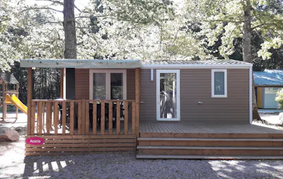 Camping de l' Étang du Merle