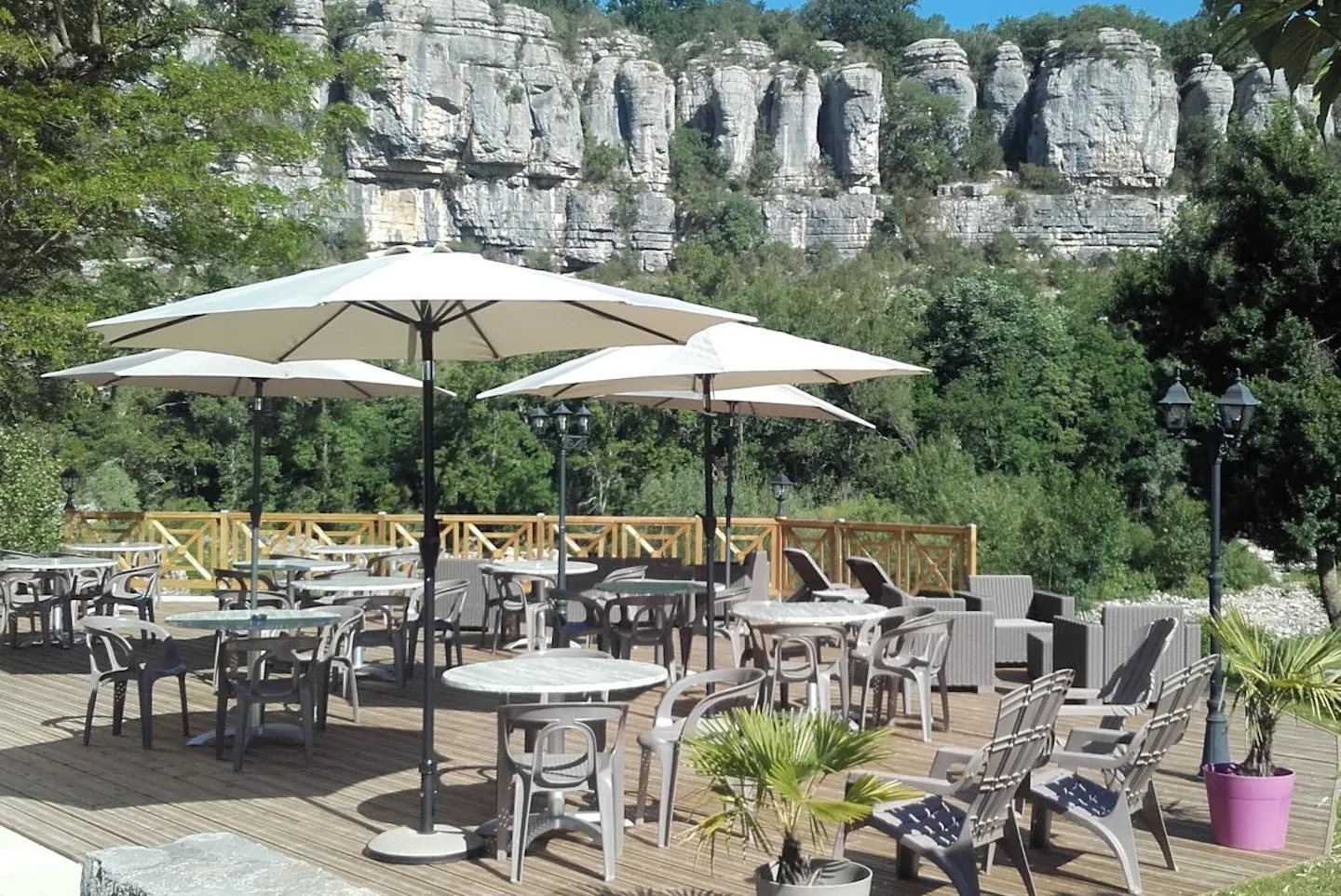 Camping de la Falaise