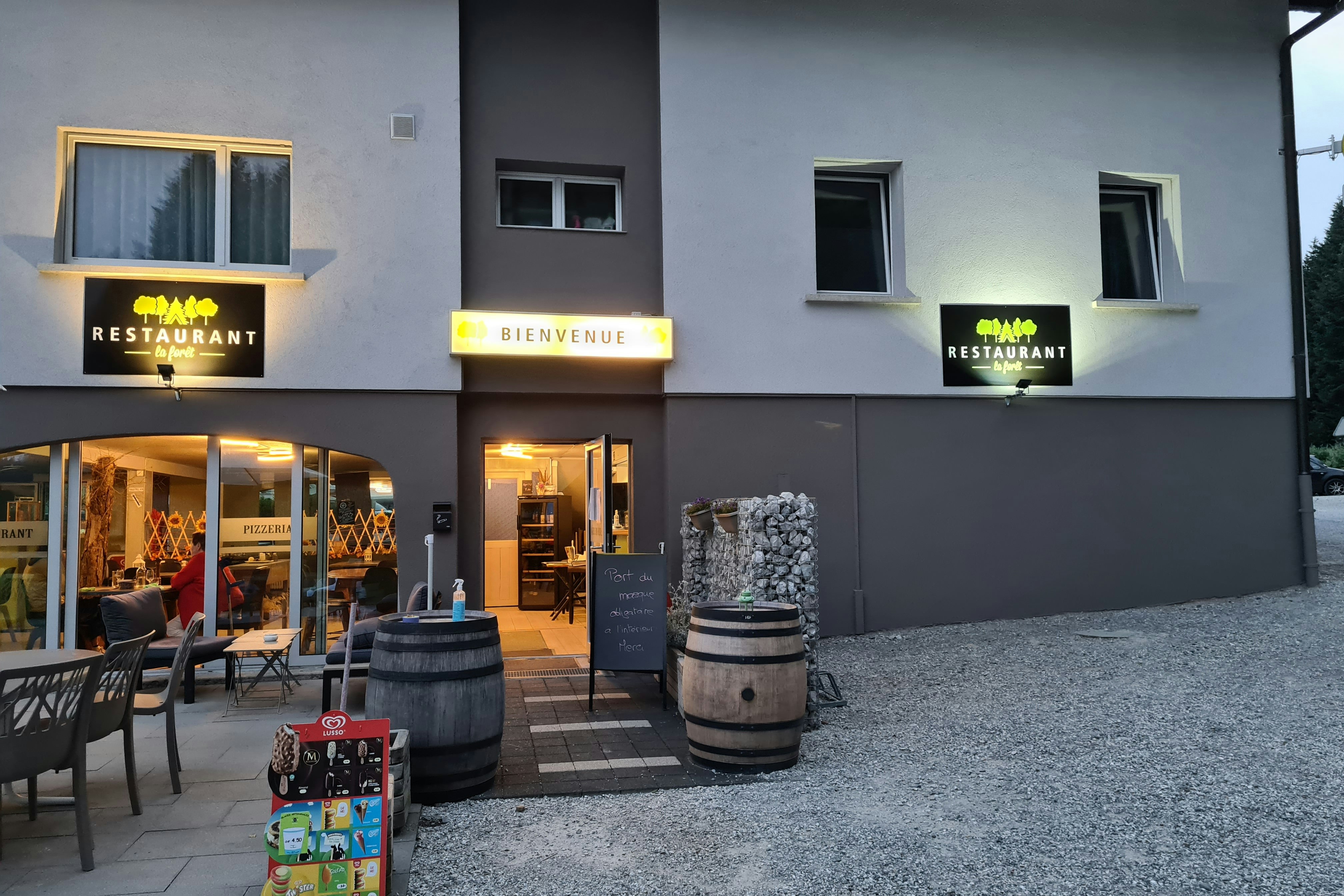 Camping de la Forêt  Camping de la Forêt SA - Eingang des Campingplatz