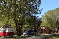 Camping de la Laune  -  Wohnwagenstellplatz und Wohnmobilstellplatz und Mobilheime vom Campingplatz im Grünen