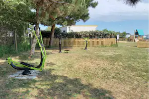 Camping de la Plage Guidel - Outdoor-Fitnessbereich auf dem Campingplatz