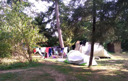 Camping de la Rivière (Exideuil-sur-Vienne)