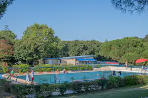Camping de l'Argenté - Freibad auf dem Campingplatz