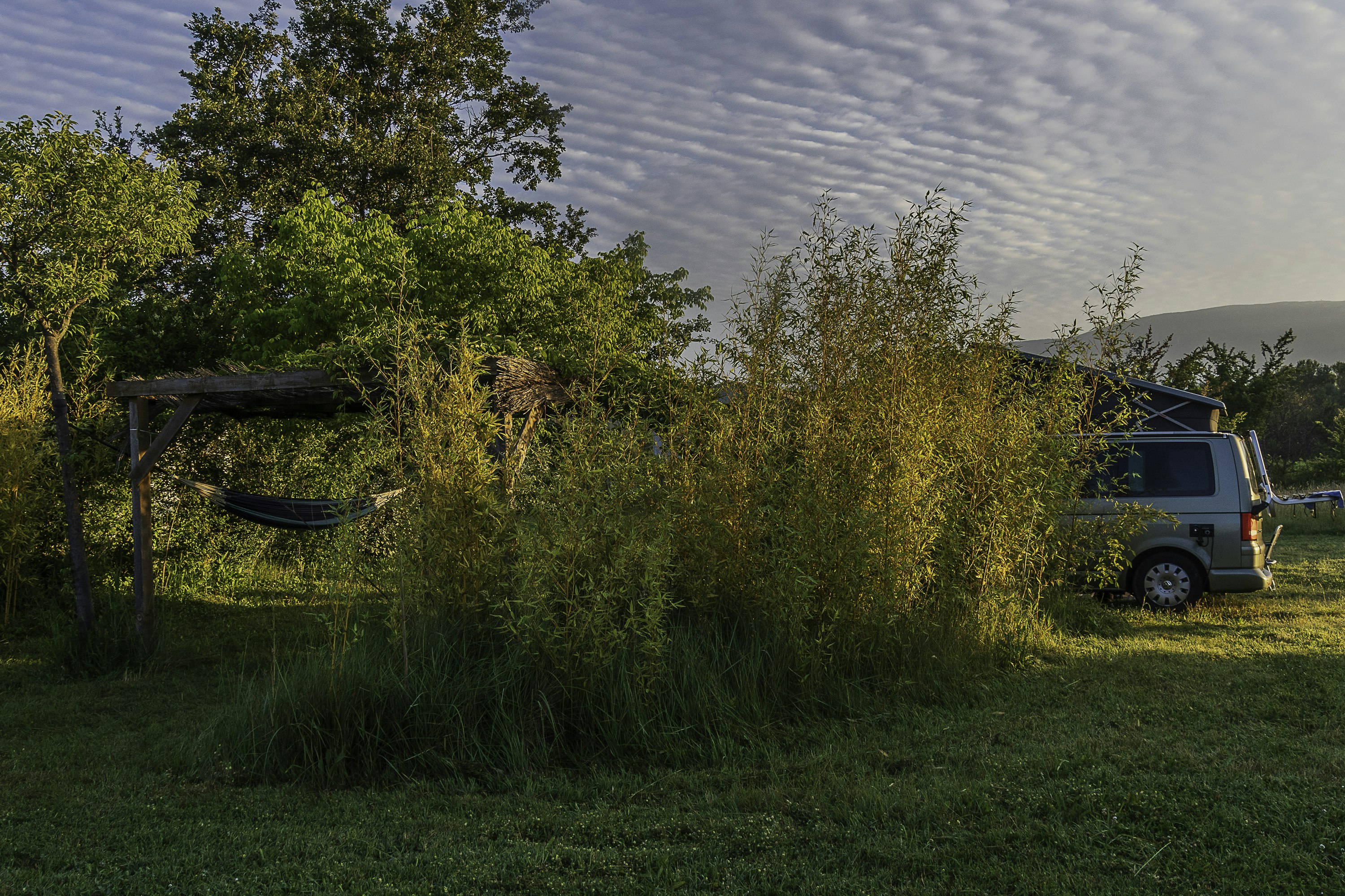 Camping de l'Aube - Camper auf Standplatz