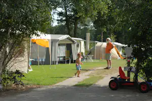 Camping De Maaneschijn - Standplätze auf dem Campingplatz
