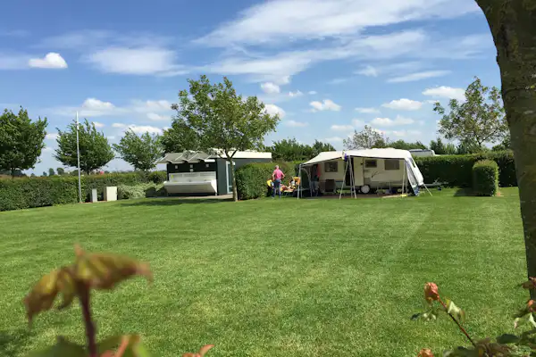 Camping De Maashoeve