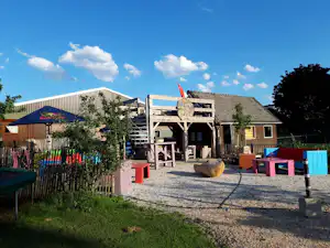 Camping De Muk - Terrasse auf dem Campingplatz