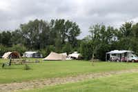 Camping De Nachtegaal  - Stellplätze auf dem Campingplatz