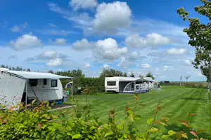 Camping De Nesse - Standplätze auf dem Campingplatz