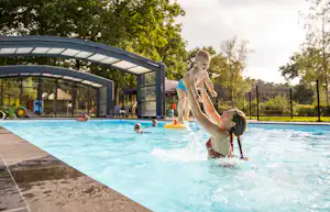 Camping de Norgerberg - Freibad auf dem Campingplatz