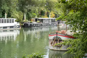 Camping de Paris Blick auf den Fluss vom Campingplatz