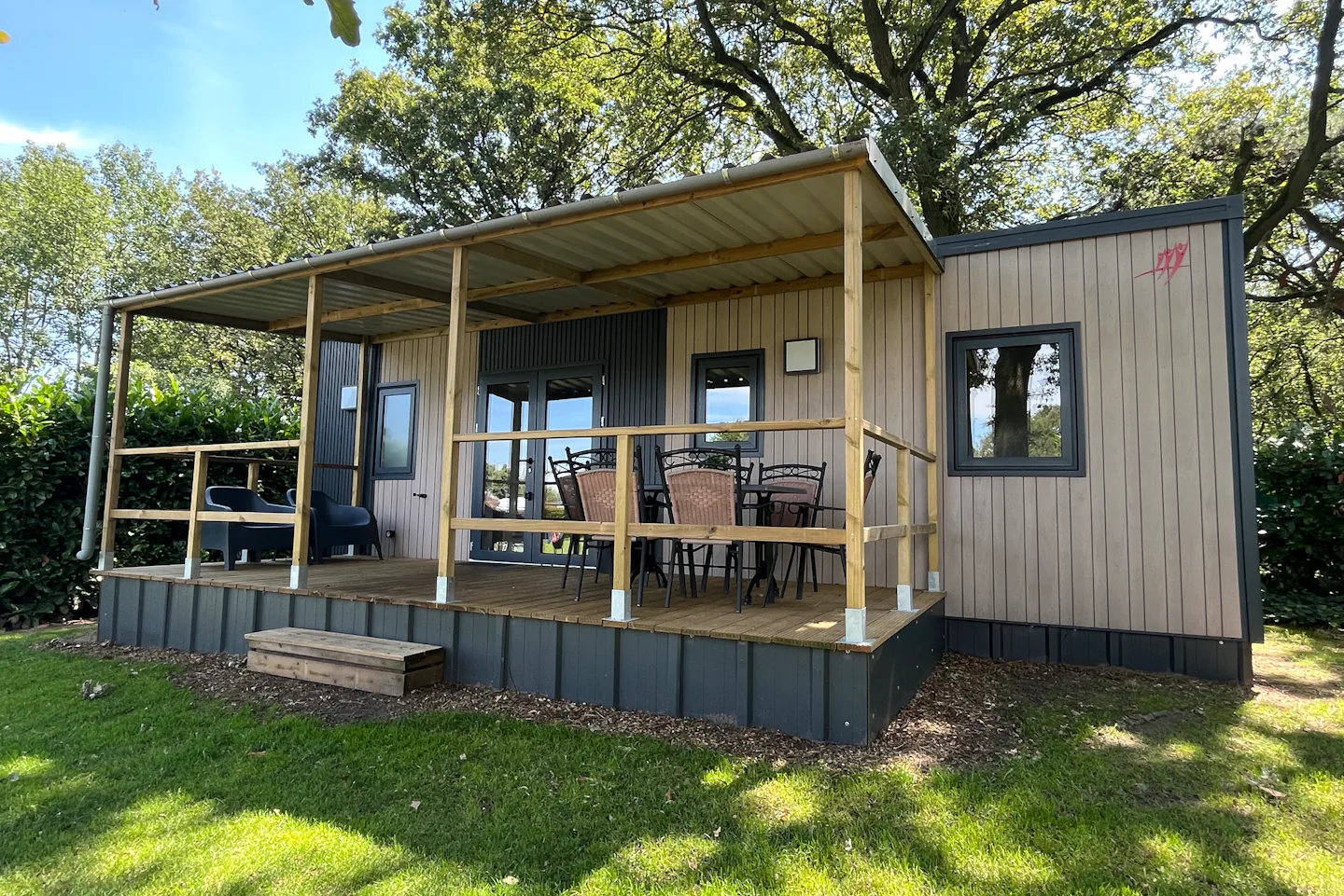 Camping De Peel