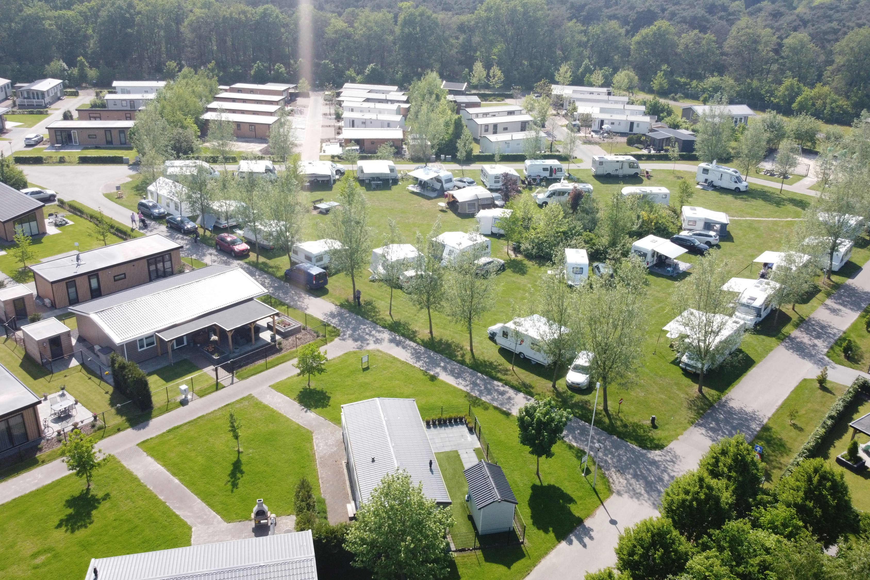 Camping de Peelpoort - Blick auf den Campingplatz aus der Vogelperspektive