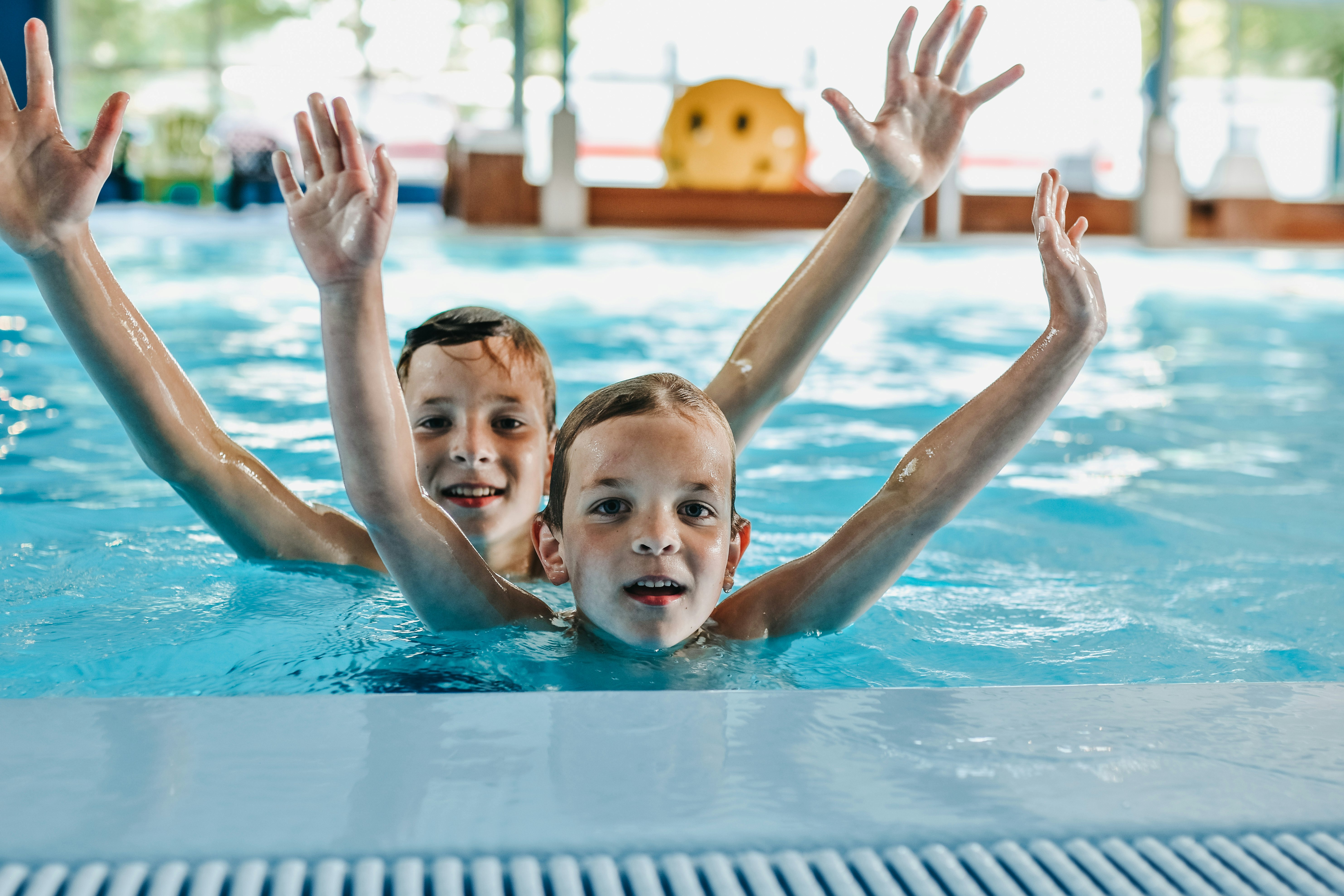 Camping De Rammelbeek - Kinder in Pool