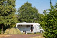 Camping de Saulieu - Wohnmobil- und  Wohnwagenstellplätze im Grünen