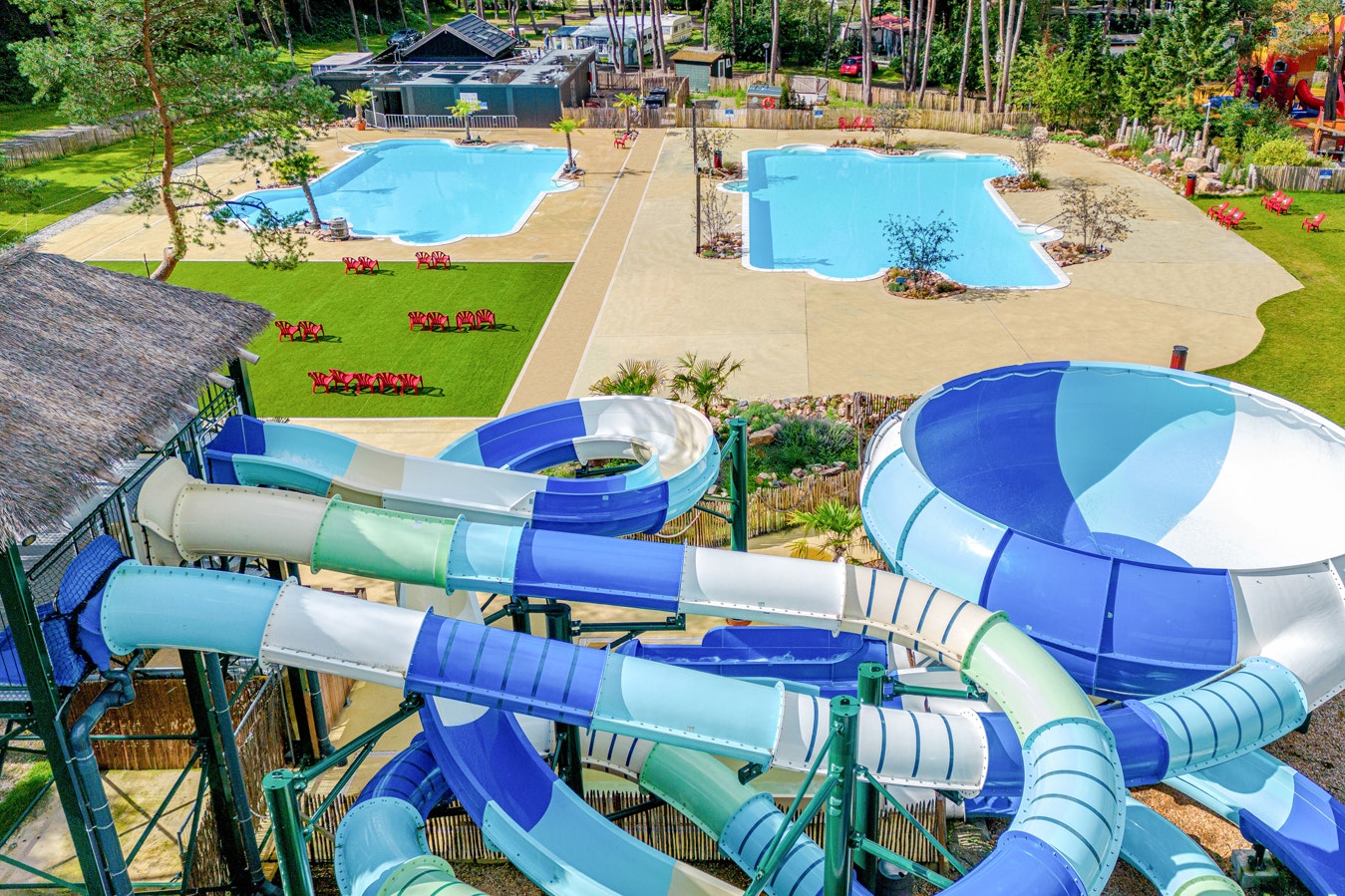 Capfun Camping De Scheepsbel - Freibad mit Wasserrutschen auf dem Campingplatz