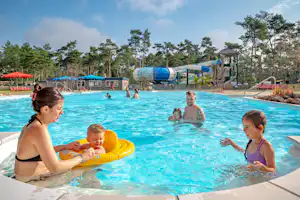 Capfun Camping De Scheepsbel - Pool im Freien auf dem Campingplatz