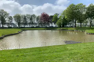 Camping De Soetelaer - Teich auf dem Campingplatz