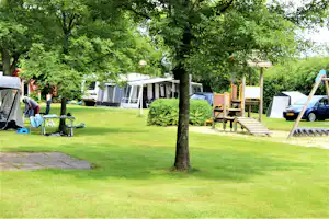 Camping De Stal - Kinderspielplatz auf dem Campingplatz