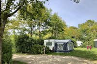 Camping De Watermolen - Wohnmobil- und  Wohnwagenstellplätze