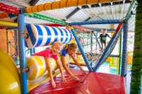 Camping De Witte Berg - Indoorspielplatz für Kinder