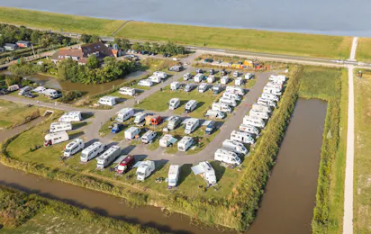 Camping De Zeehoeve